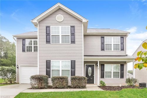10 Grace Chapel Ct, Greensboro, NC, 27405-2896 | Card Image
