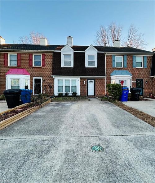 5607 Gates Landing Rd, Virginia Beach, VA, 23464-2360 | Card Image