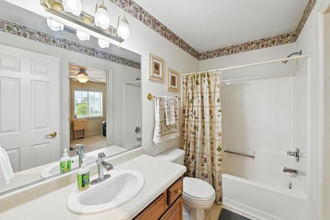 F - 584 Pewaukee Road, Condo with 2 bedrooms, 2 bathrooms and null parking in Pewaukee WI | Image 14
