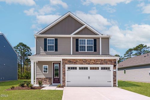 35 Saddle St, Youngsville, NC, 27596-7893 | Card Image