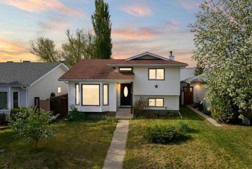 76 Dixon Cres, Red Deer, AB, T4R2H5 | Card Image