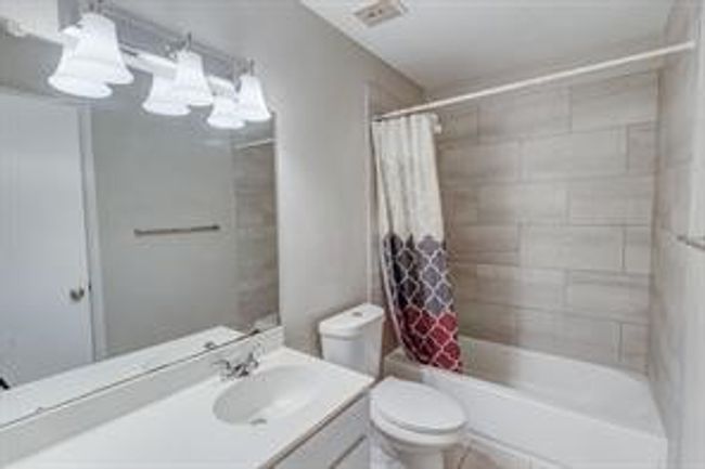 5742 Marina Dr, Townhouse with 3 bedrooms, 2 bathrooms and null parking in Garland TX | Image 19