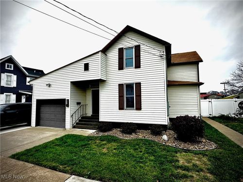 509 Columbia Ave, Williamstown, WV, 26187-1423 | Card Image