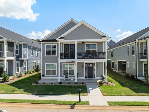 518 Coolwater Dr, Taylors, SC, 29687-4616 | Card Image