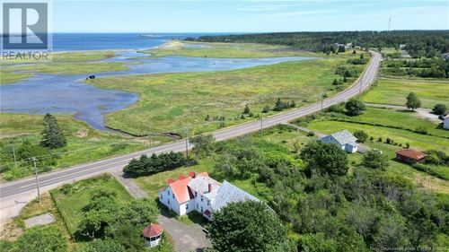 600 776 Rte, Grand Manan, NB, E5G3C1 | Card Image