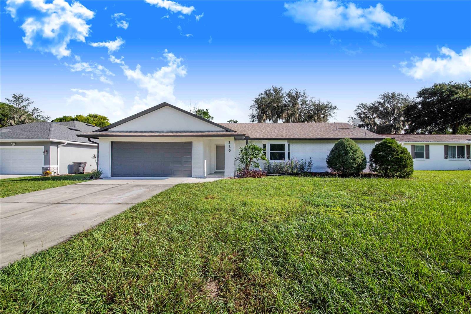 Valencia Rd, Debary, FL 32713