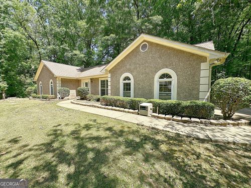 112 Greenbriar Trl, Lagrange, GA, 30241-9609 | Card Image