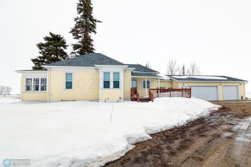 503 Centennial Dr, Argusville, ND, 58005-4105 | Card Image