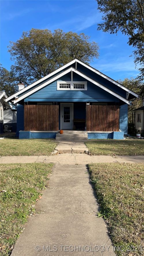 812 Se Delaware Ave, Bartlesville, OK, 74003-5032 | Card Image