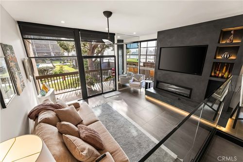 5118 Marina Pacifica Dr S, Long Beach, CA, 90803-3822 | Card Image