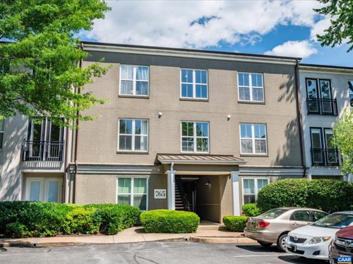 2d-765 Walker Sq, CHARLOTTESVILLE, VA, 22903-3469 | Card Image