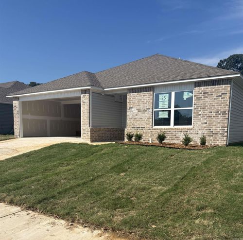 1407 Manor Ct, Searcy, AR, 72143-6755 | Card Image