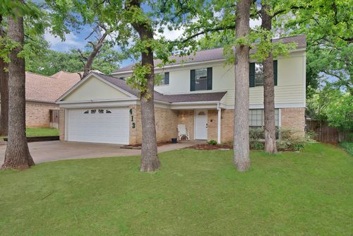 413 Wild Oak Ln, Euless, TX, 76039-2434 | Card Image