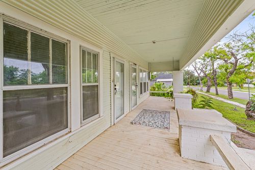 817 W Long St, Stephenville, TX, 76401-4819 | Card Image