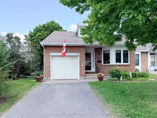 16-32 Innesbrook Crt, Stittsville, ON, K2S1C7 | Card Image