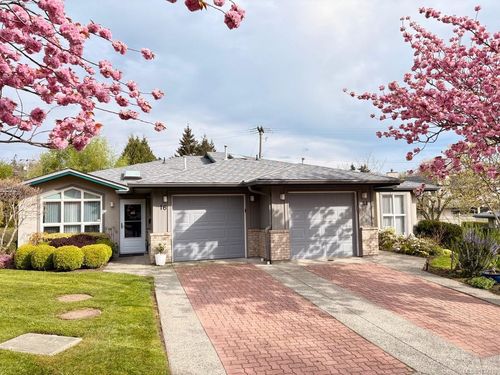 14-1473 Garnet Rd, Saanich, BC, V8P5T5 | Card Image