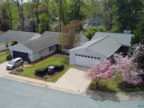 1498 Lake Forest Dr, CHARLOTTESVILLE, VA, 22901-9008 | Card Image