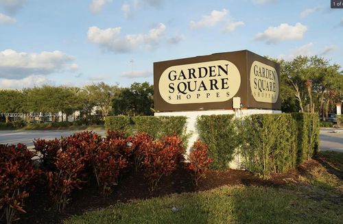 2427 24th Ln, Palm Beach Gardens, FL, 33418-3523 | Card Image