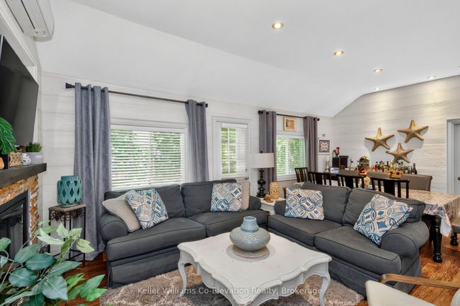 19 Evans Dr, House other with 3 bedrooms, 1 bathrooms and 3 parking in Tiny ON | Image 5