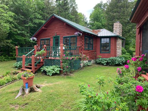 74 Lakeshore Dr, Presque Isle, ME, 04769-6201 | Card Image