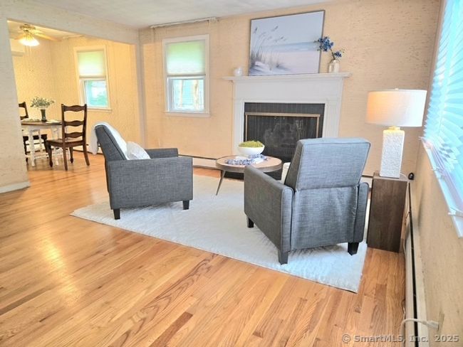 20 Kimball Rd, House other with 3 bedrooms, 2 bathrooms and 4 parking in Wethersfield CT | Image 5