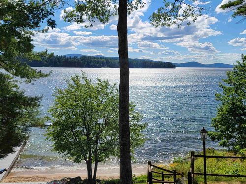 74 Keewaydin Rd, Wolfeboro, NH, 03894-4020 | Card Image
