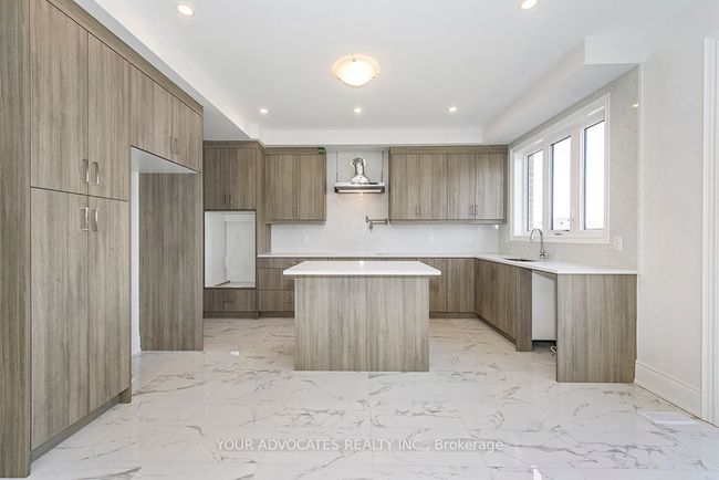 142 Rowe St, House other with 4 bedrooms, 5 bathrooms and 2 parking in Bond Head ON | Image 20