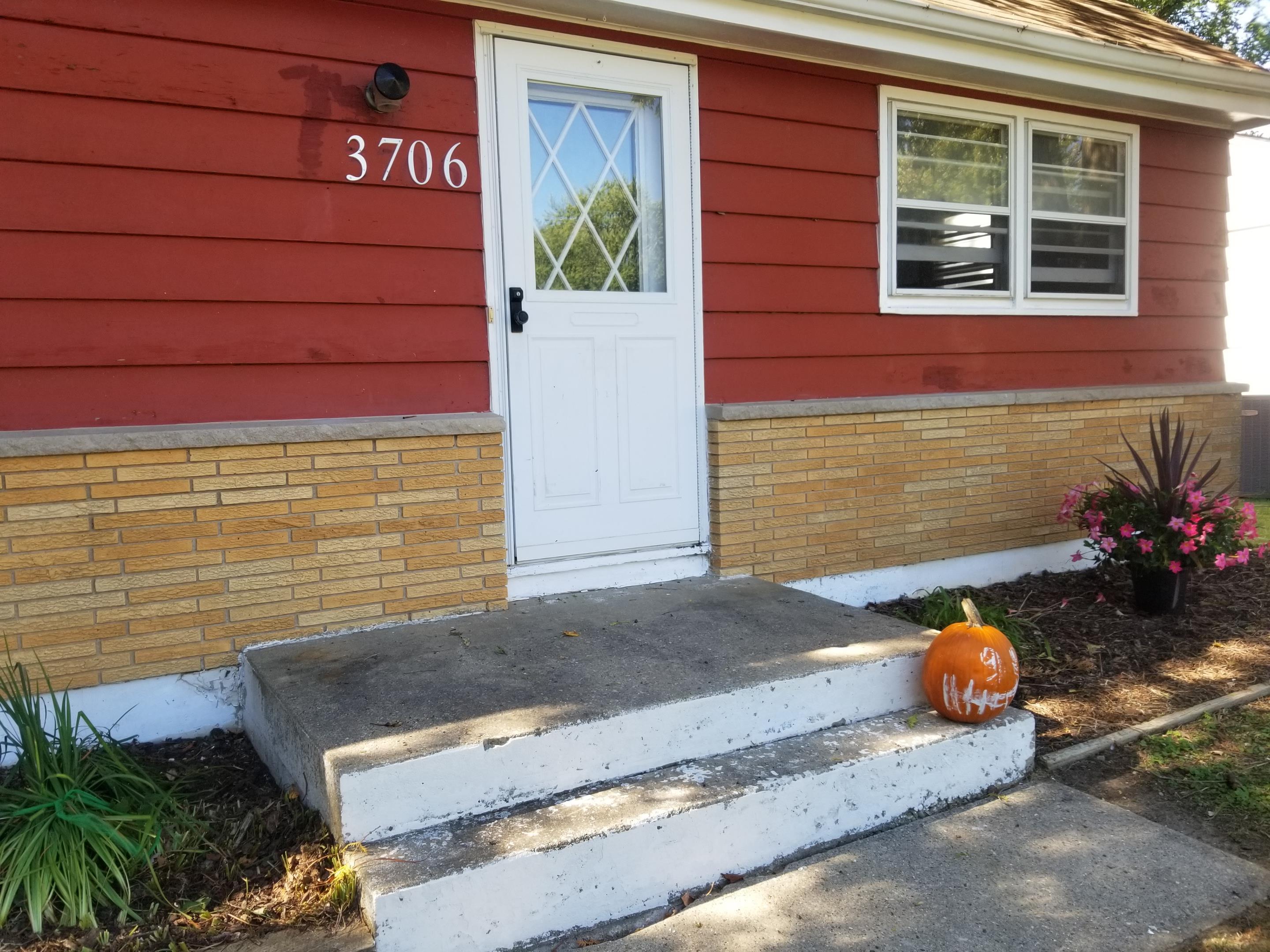 Toban Dr, Madison, WI 53704