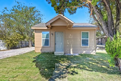 8708 Ronnie St, Fort Worth, TX, 76108-1530 | Card Image