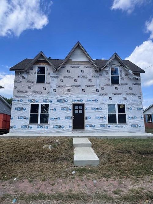 26 W High St, Jeffersonville, OH, 43128-1011 | Card Image