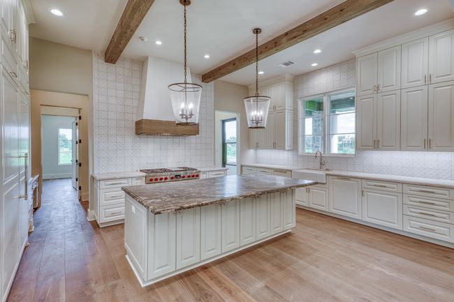 369 La Serena Loop, House other with 5 bedrooms, 6 bathrooms and null parking in Horseshoe Bay TX | Image 16