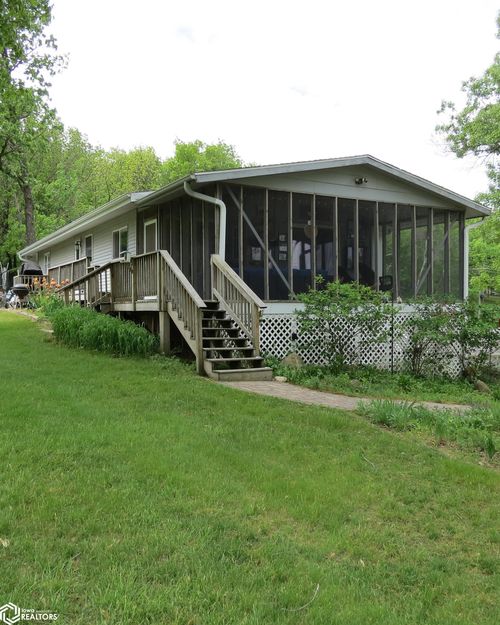 181 Center Point Dr, Montezuma, IA, 50171-8411 | Card Image