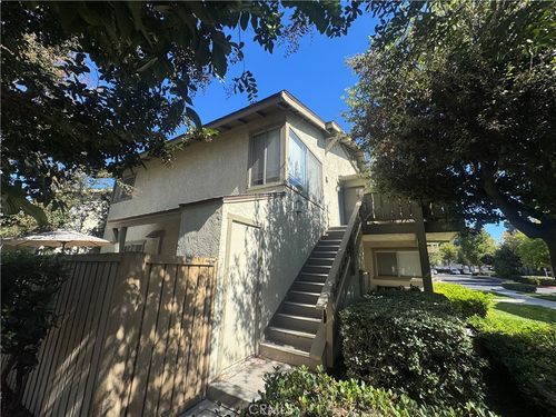 17 Smokestone, Irvine, CA, 92614-7429 | Card Image