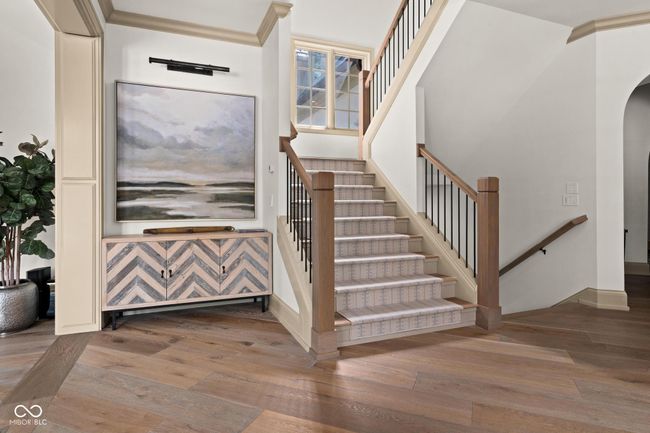 south end stairway to upper and lower level | Image 41
