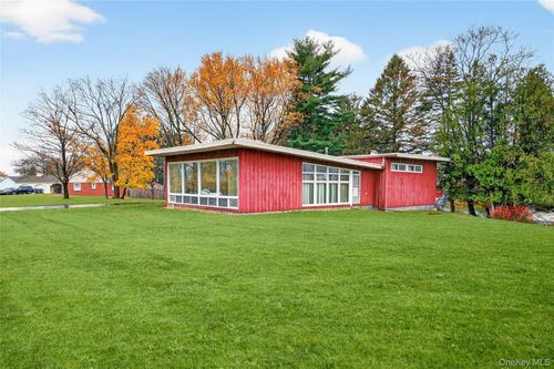 57 Overhill Rd, Middletown, NY, 10940-2936 | Card Image