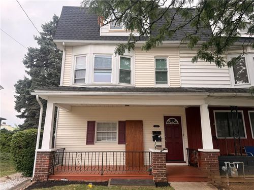 2-943 Center Street, Bethlehem City, PA, 18018 | Card Image