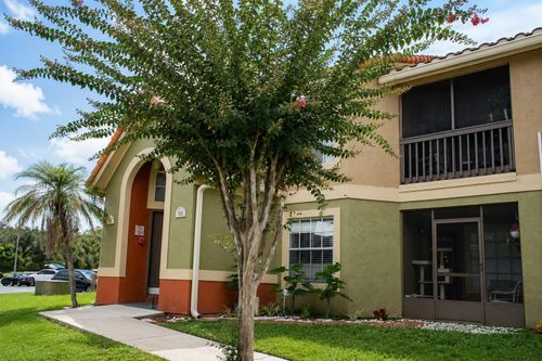 121-429 Fountainhead Cir, KISSIMMEE, FL, 34741-3279 | Card Image