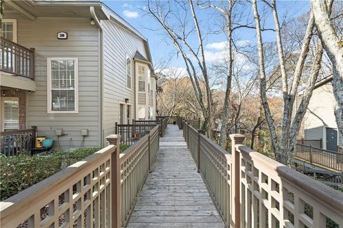 506-2901 Lenox Rd Ne, Atlanta, GA, 30324-2813 | Card Image