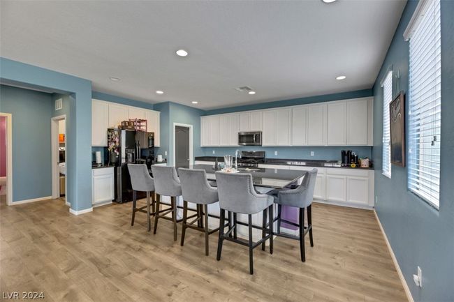 7689 Monomoy Bay Ave, House other with 4 bedrooms, 4 bathrooms and null parking in Las Vegas NV | Image 11