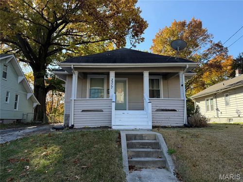 3317 Jackson St, Alton, IL, 62002-4008 | Card Image
