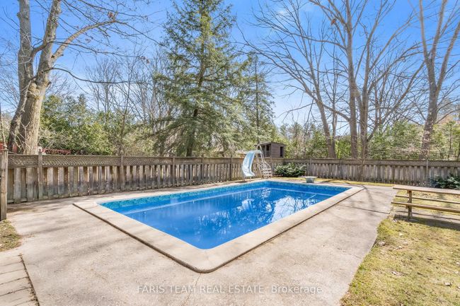 15 Lawrence Ave, House other with 4 bedrooms, 3 bathrooms and 5 parking in Minesing ON | Image 23