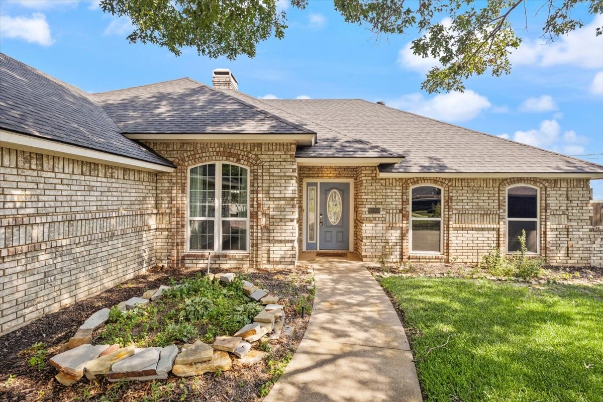 Residential in Benbrook 4