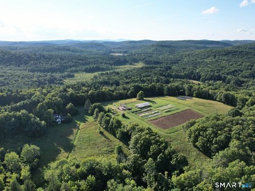 139 Grantville Rd, Winsted, CT, 06098-2410 | Card Image