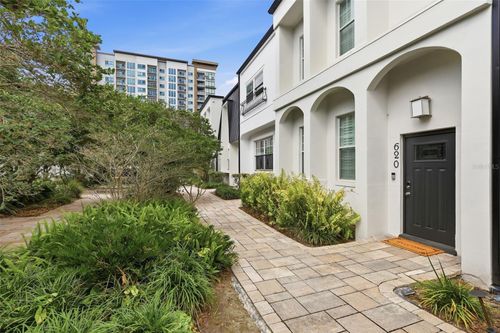 620 E Church St, ORLANDO, FL, 32801-2824 | Card Image