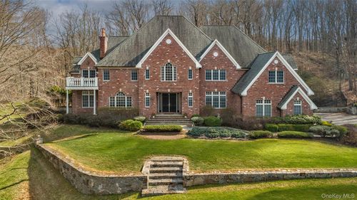 241 N. Salem Road, Lewisboro, NY, 10597 | Card Image