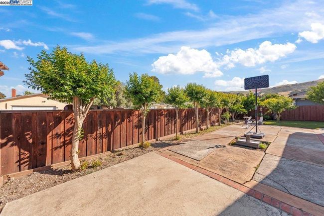 9797 Davona Dr, House other with 4 bedrooms, 2 bathrooms and 2 parking in San Ramon CA | Image 30