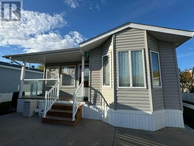 35468 30 Range Road, Home with 2 bedrooms, 1 bathrooms and 3 parking in Red Deer County AB | Image 2