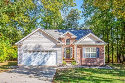 506 Sapphire Road, House other with 3 bedrooms, 2 bathrooms and null parking in Albemarle NC | Image 1