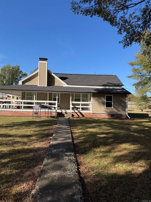 416 England St, Lonoke, AR, 72086-2765 | Card Image