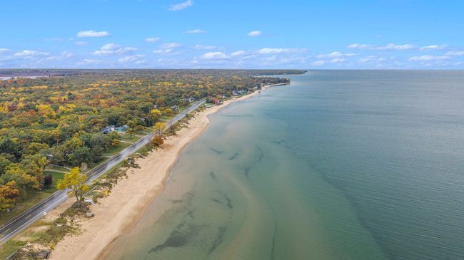 Lake Huron. | Image 37